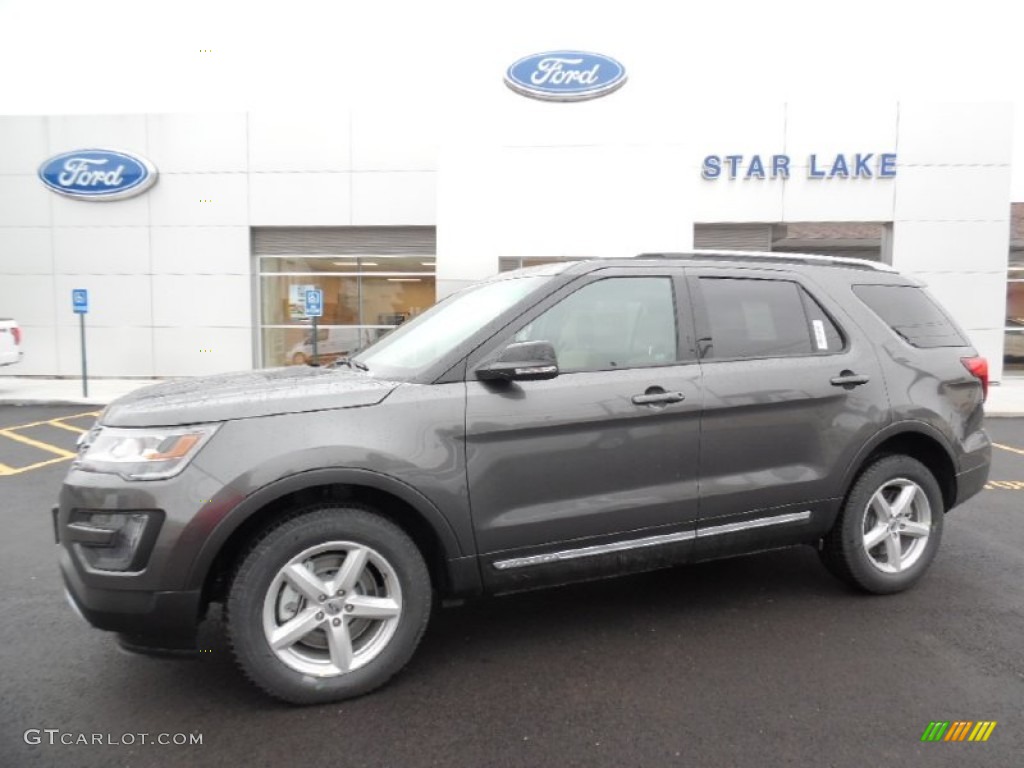 Magnetic Metallic Ford Explorer