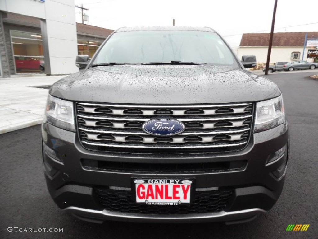 2016 Explorer XLT 4WD - Magnetic Metallic / Medium Light Camel photo #2