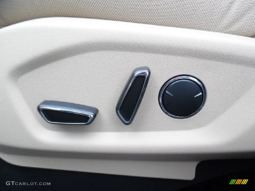2016 Explorer XLT 4WD - Magnetic Metallic / Medium Light Camel photo #15
