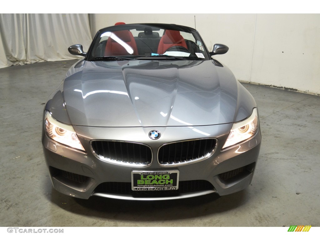 2012 Z4 sDrive28i - Space Gray Metallic / Coral Red photo #4