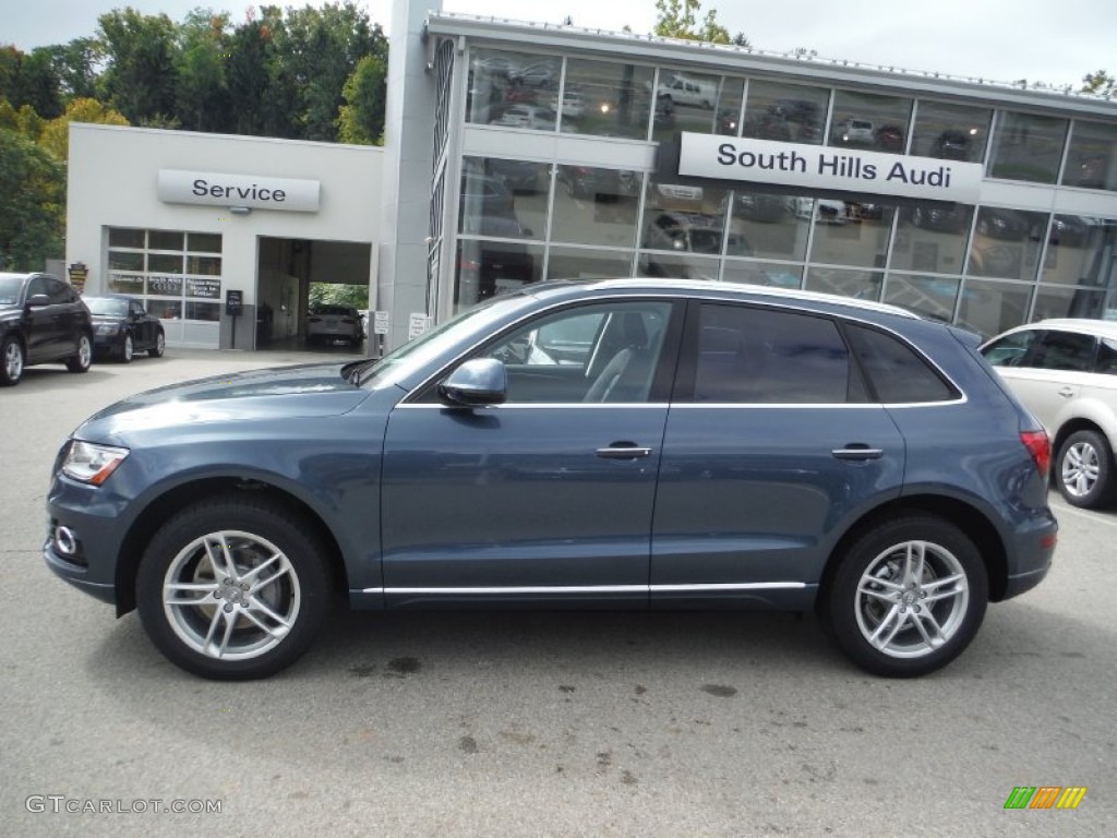 2016 Q5 2.0 TFSI Premium Plus quattro - Utopia Blue Metallic / Black photo #2