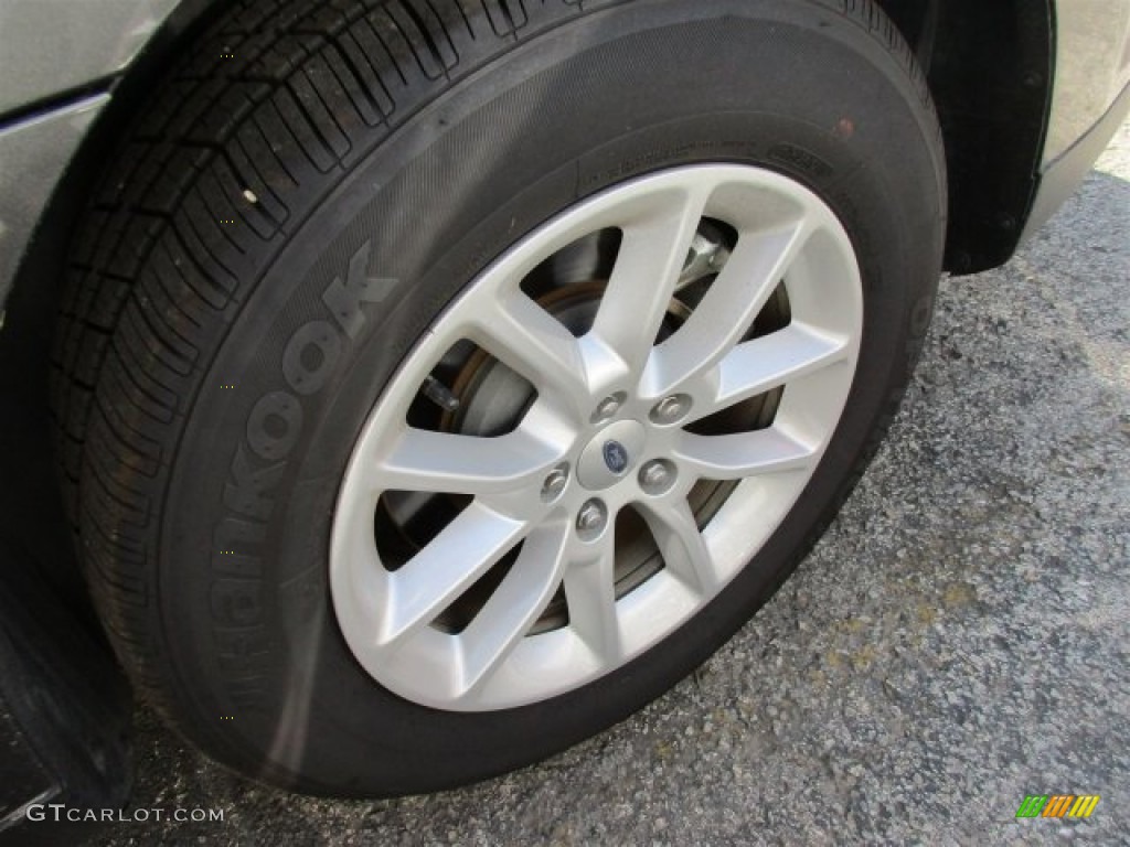 2015 Taurus SE - Magnetic Metallic / Dune photo #3