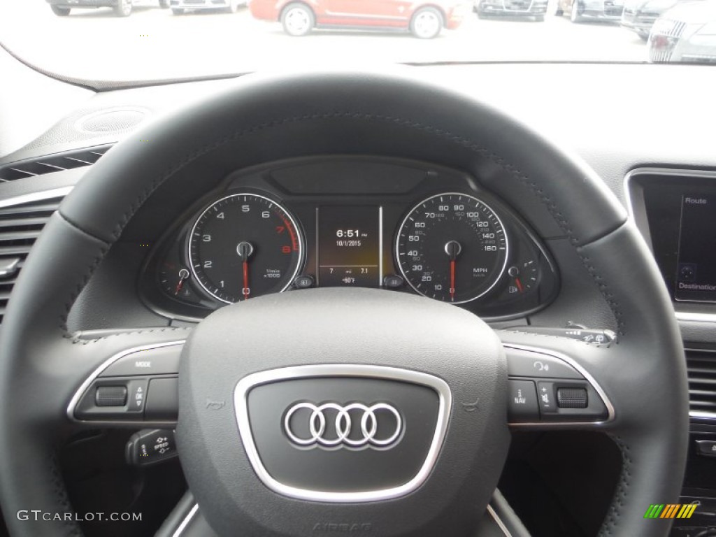2016 Audi Q5 2.0 TFSI Premium quattro Steering Wheel Photos