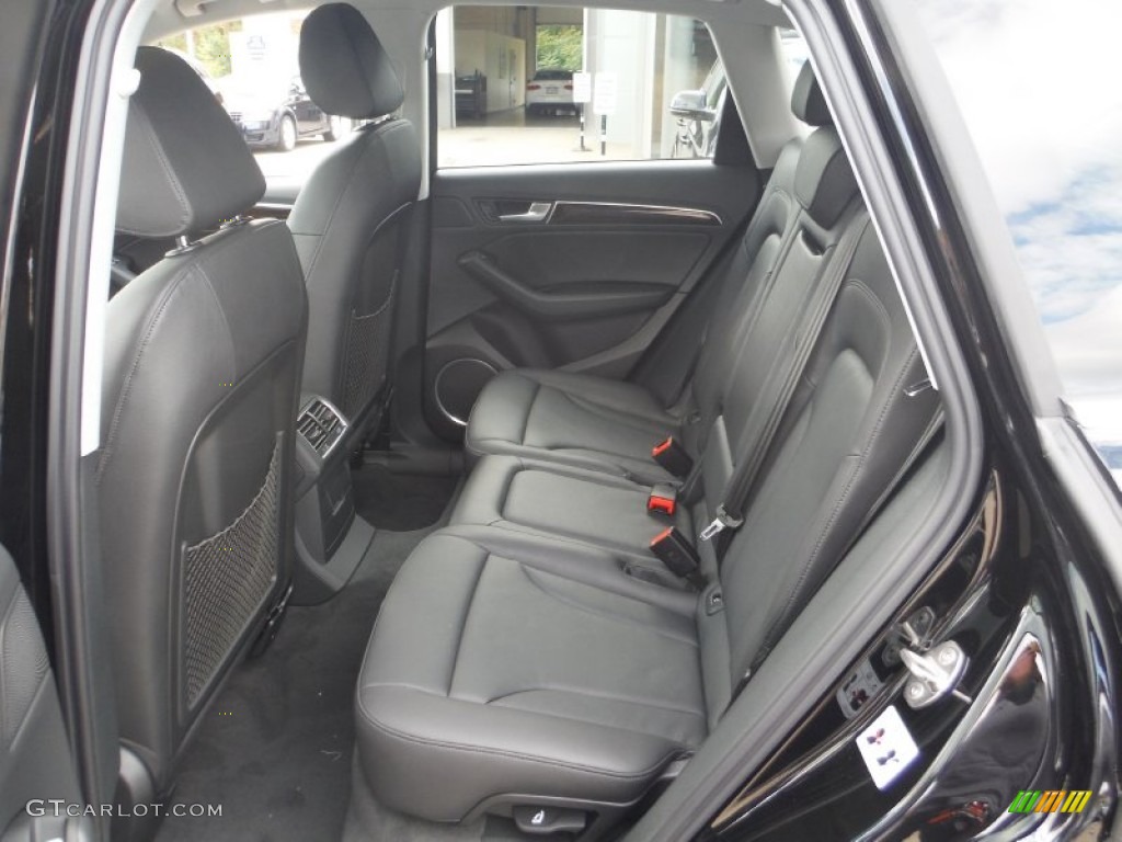 2016 Audi Q5 2.0 TFSI Premium quattro Rear Seat Photo #107572822