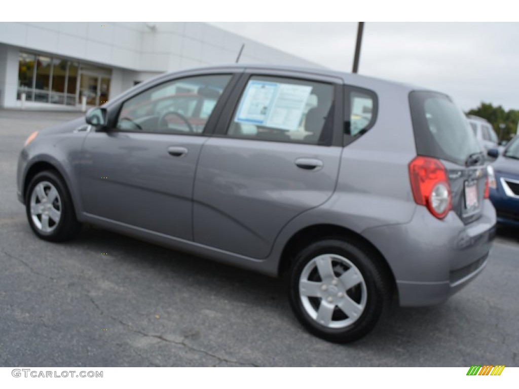 2011 Aveo Aveo5 LT - Medium Gray / Charcoal photo #5