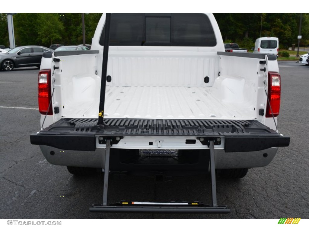 2016 Ford F250 Super Duty Lariat Crew Cab 4x4 Trunk Photos