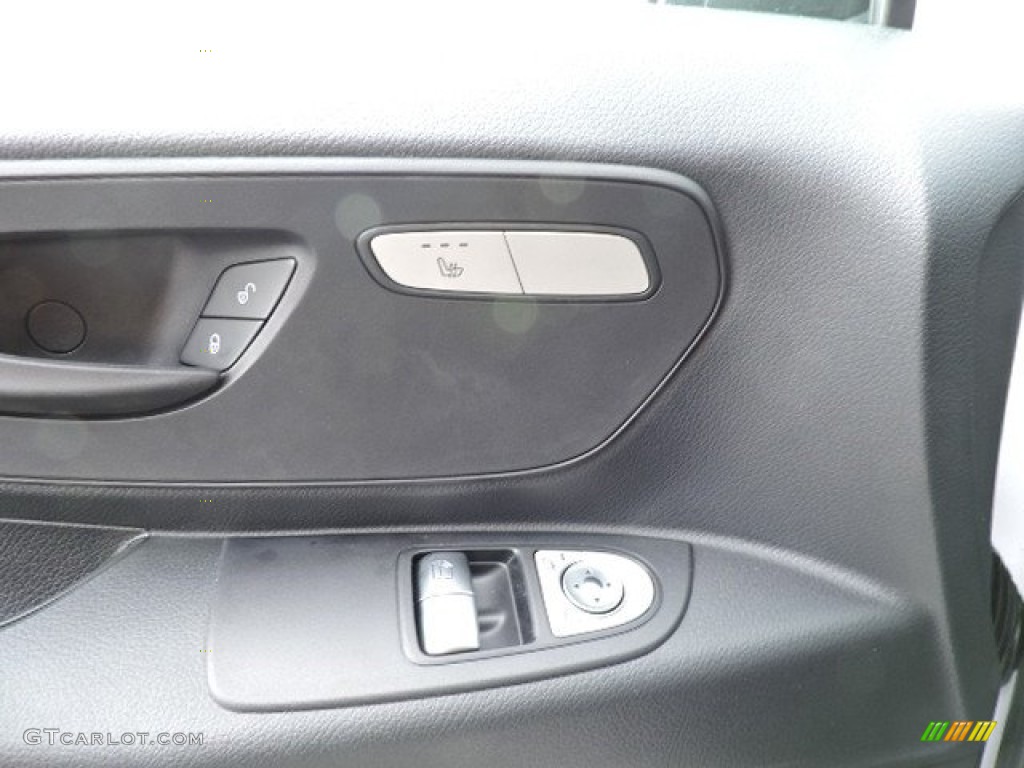 2016 Mercedes-Benz Metris Cargo Van Controls Photo #107577940