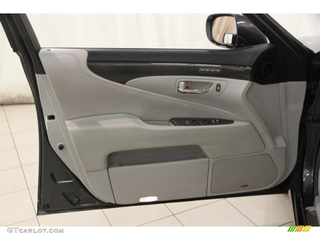 2010 Lexus LS 460 AWD Door Panel Photos