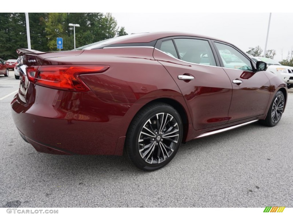 2016 Maxima Platinum - Coulis Red / Cashmere photo #5