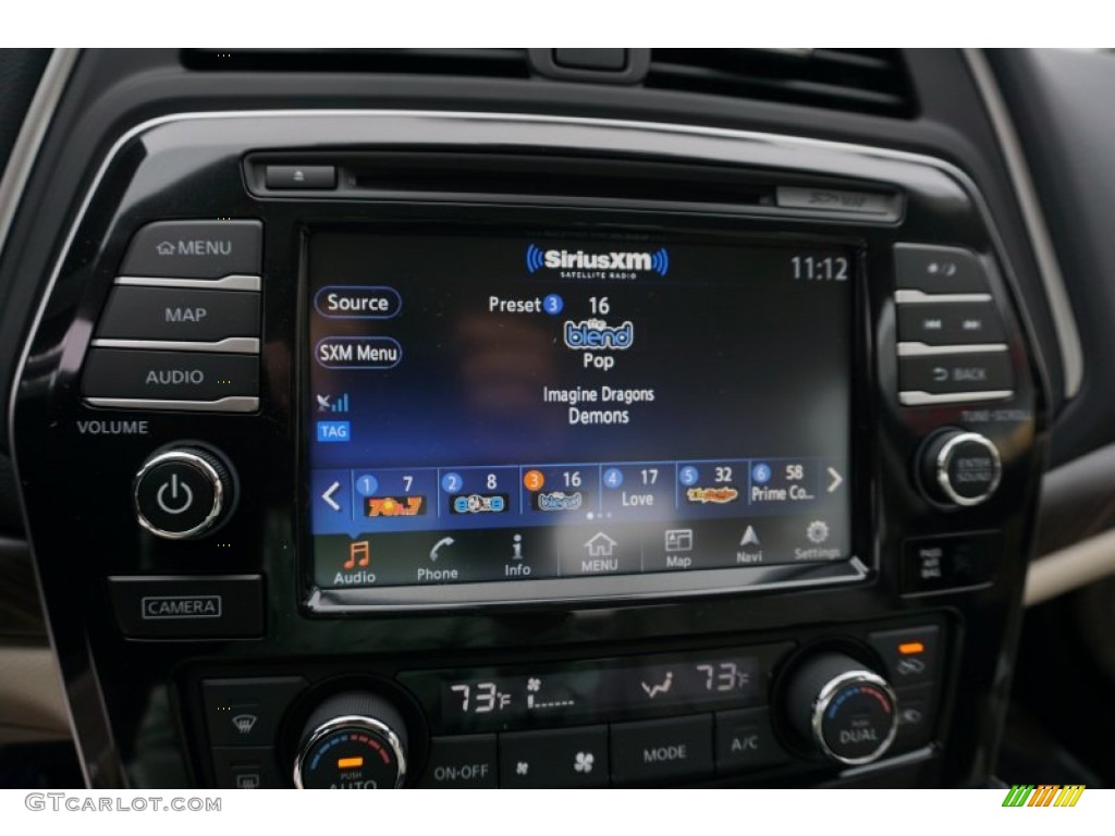 2016 Nissan Maxima Platinum Controls Photo #107580776