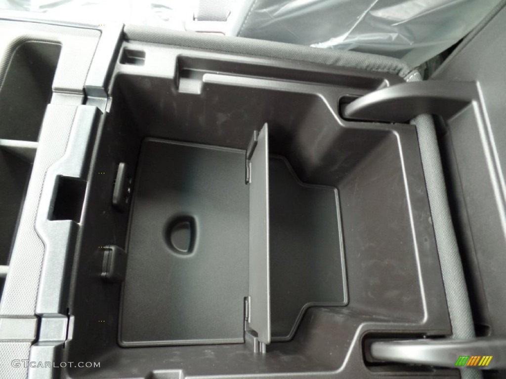 2016 Suburban LS 4WD - Slate Grey Metallic / Jet Black photo #20