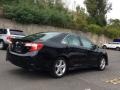Attitude Black Metallic - Camry SE Photo No. 4