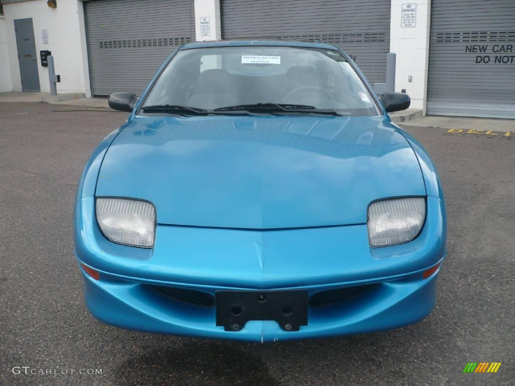 1999 Sunfire SE Coupe - Bright Blue Aqua Metallic / Graphite photo #2