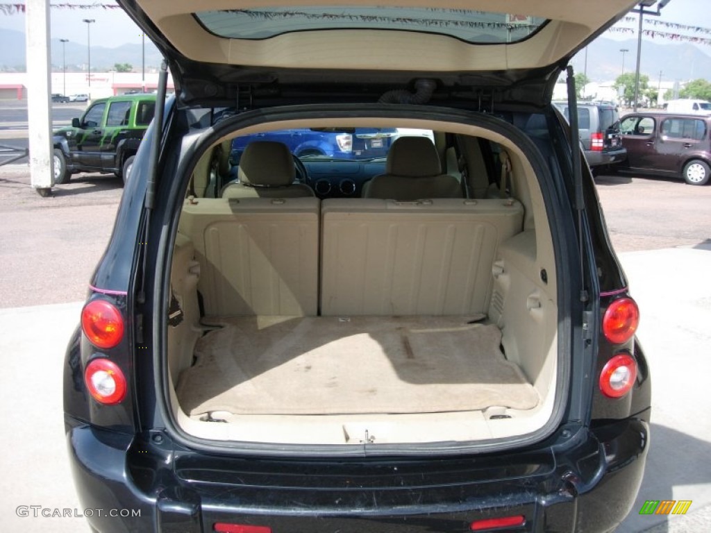 2010 HHR LT - Black / Cashmere photo #13