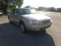 Cashmere Beige Metallic - Camry LE Photo No. 6