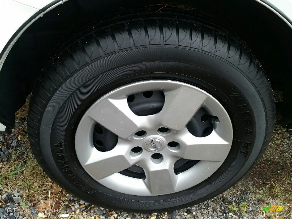 2011 Rogue S AWD - Pearl White / Black photo #26