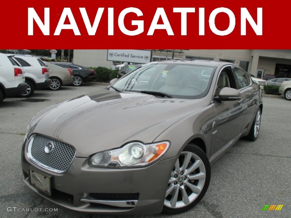 2010 XF Premium Sport Sedan - Pearl Grey Metallic / Ivory photo #1