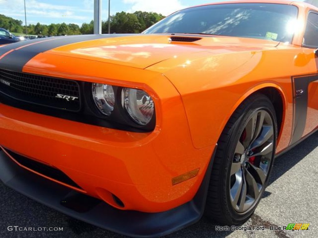 2014 Challenger SRT8 392 - Header Orange / Dark Slate Gray photo #34