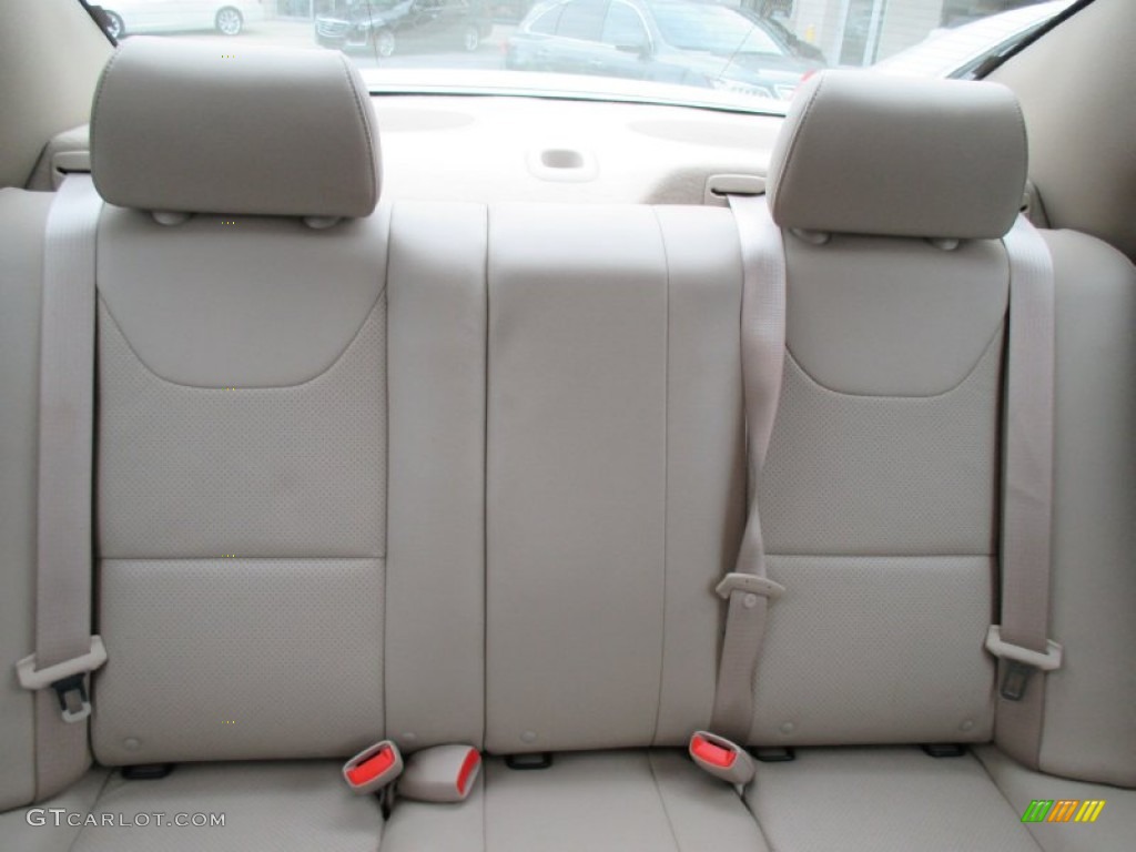 2009 G6 V6 Sedan - Summit White / Light Taupe photo #20
