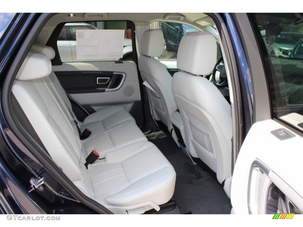 2016 Land Rover Discovery Sport HSE 4WD Rear Seat Photo #107604217