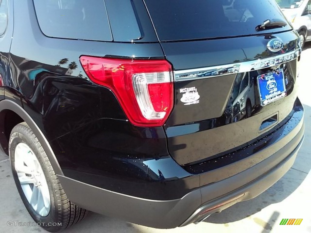 2016 Explorer FWD - Shadow Black / Medium Light Camel photo #11
