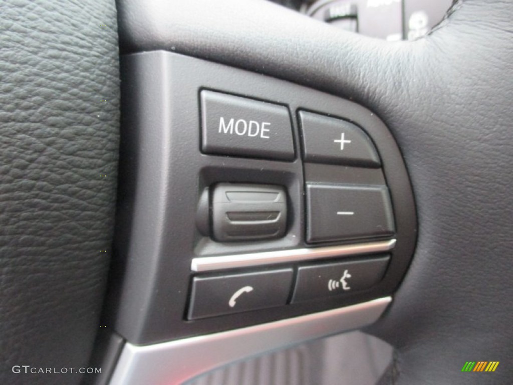 2016 BMW X5 xDrive35i Controls Photo #107613181