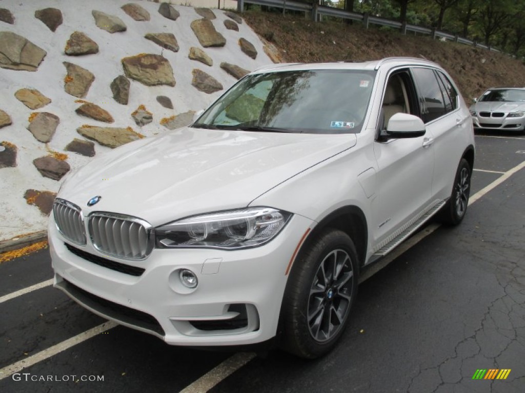 Alpine White 2016 BMW X5 xDrive40e Exterior Photo #107614107
