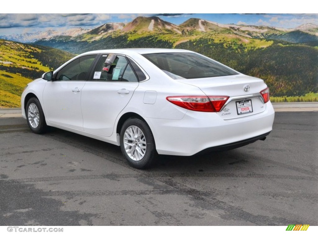 2016 Camry LE - Super White / Black photo #3