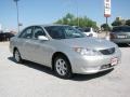 Lunar Mist Metallic - Camry LE Photo No. 4
