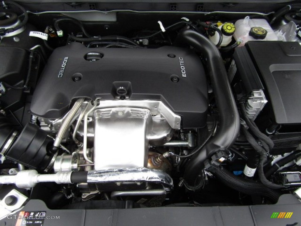 2016 Buick Regal GS Group Engine Photos