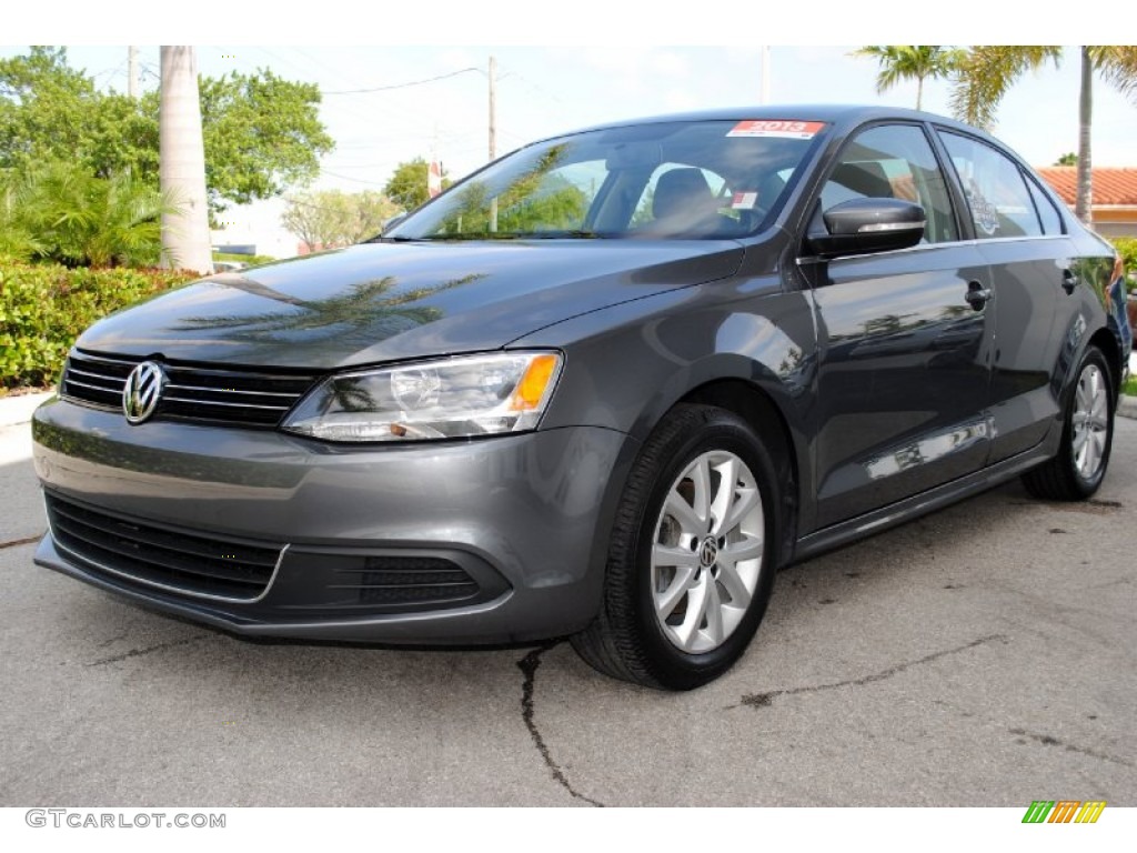 2013 Jetta SE Sedan - Platinum Gray Metallic / Titan Black photo #5