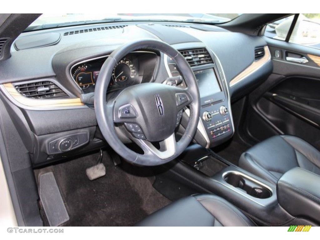 2015 Lincoln MKC FWD Interior Color Photos