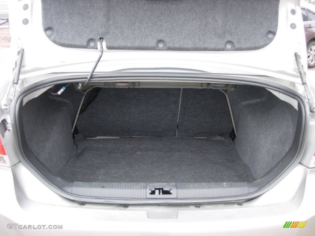 2008 Focus SE Coupe - Silver Frost Metallic / Medium Stone photo #12
