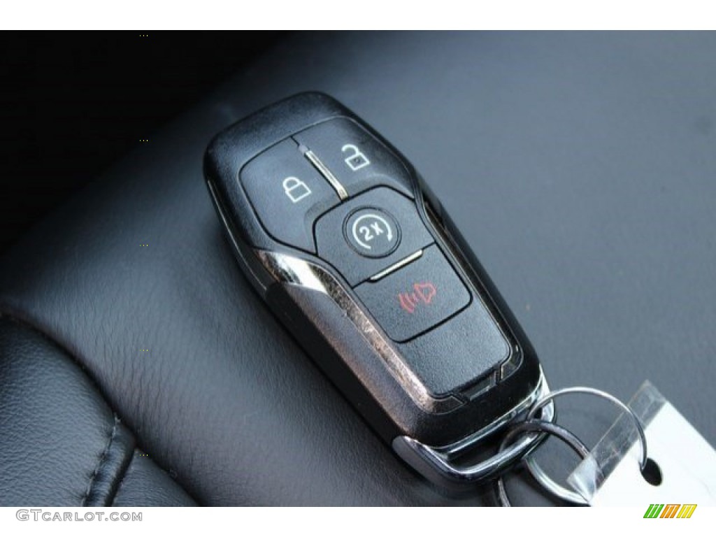 2015 Lincoln MKC FWD Keys Photo #107631463