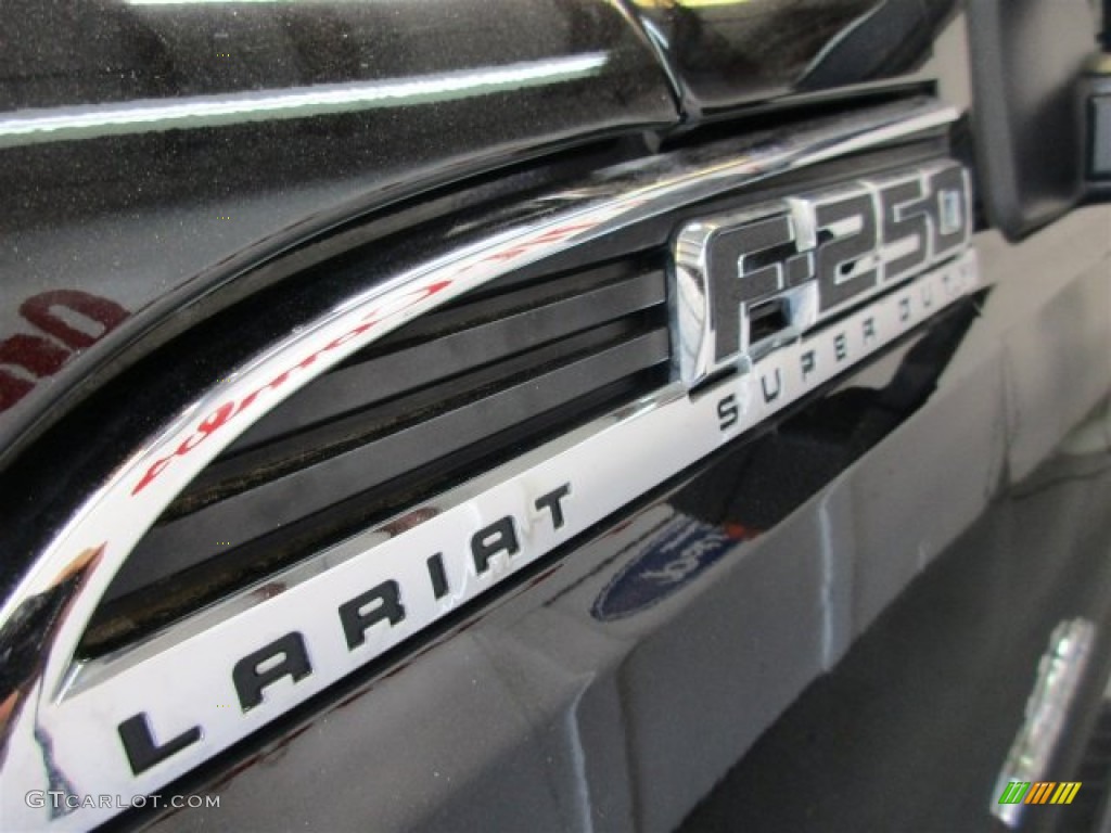 2015 F250 Super Duty Lariat Crew Cab 4x4 - Tuxedo Black / Black photo #4
