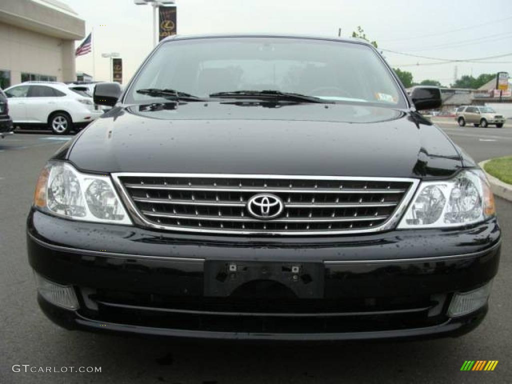 2004 Avalon XLS - Black / Stone photo #2