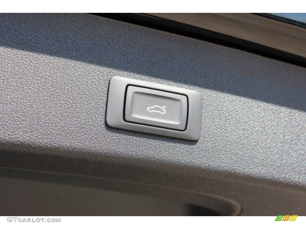 2016 Q5 2.0 TFSI Premium Plus quattro - Mythos Black Metallic / Chestnut Brown photo #38