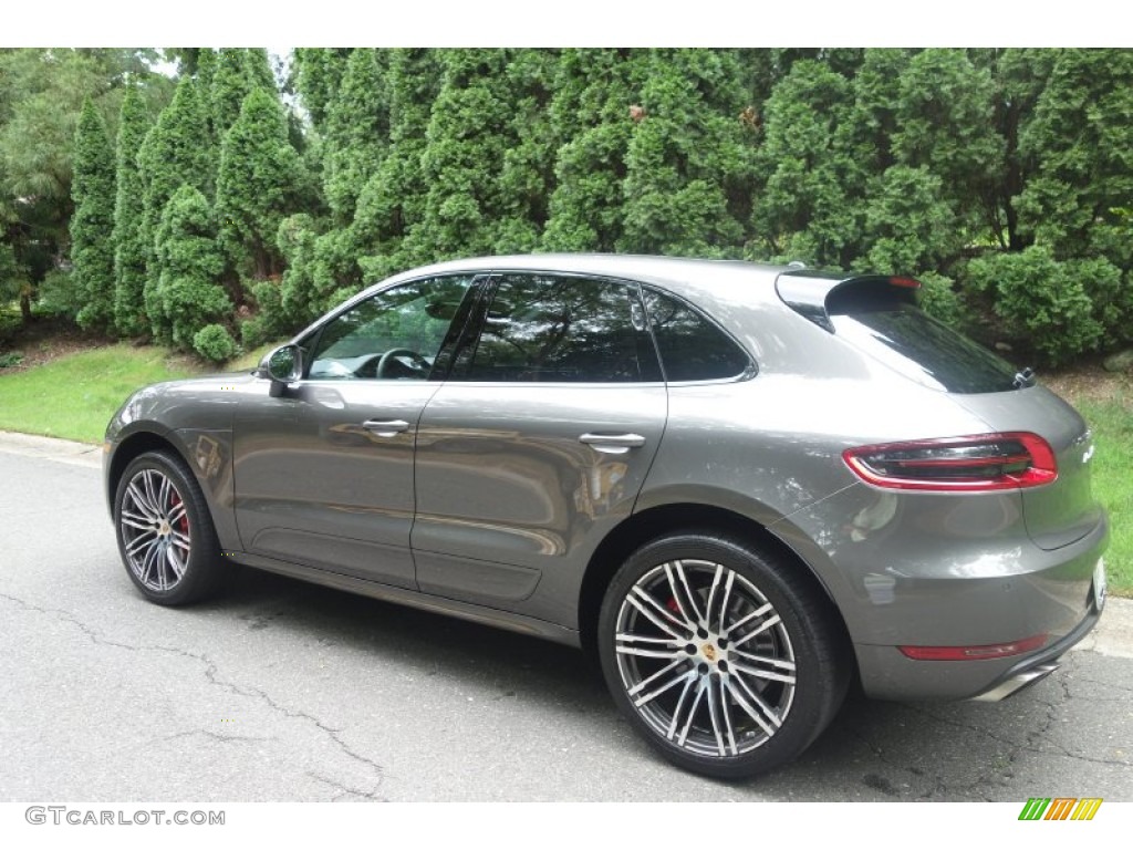 Agate Grey Metallic 2016 Porsche Macan Turbo Exterior Photo #107642921