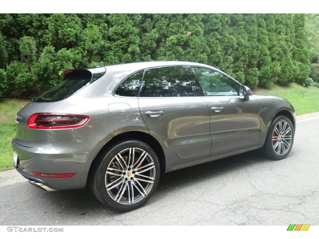 2016 Macan Turbo - Agate Grey Metallic / Black/Garnet Red photo #6