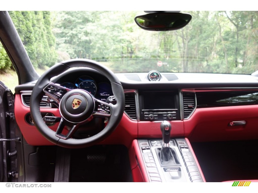 2016 Porsche Macan Turbo Black/Garnet Red Dashboard Photo #107643107