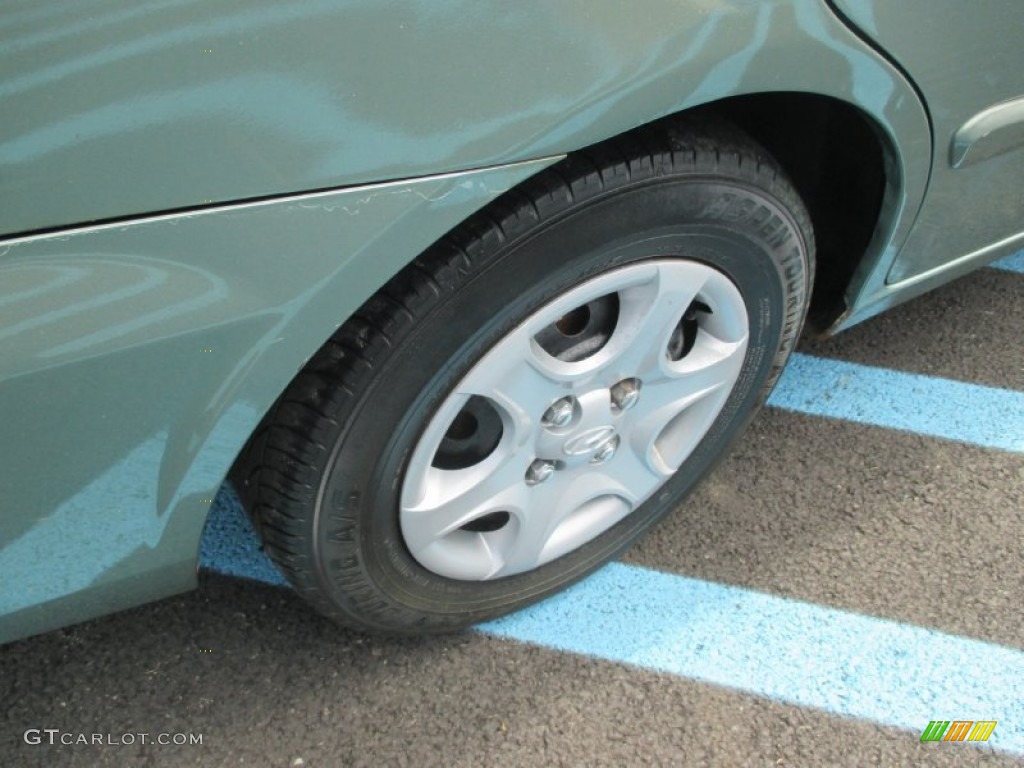 2004 Accent GL Sedan - Quartz Green / Gray photo #9