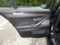 Black Sapphire Metallic - M5 Sedan Photo No. 15