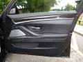 Black Sapphire Metallic - M5 Sedan Photo No. 18