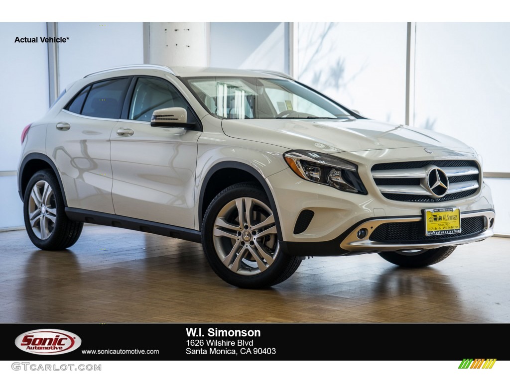 Cirrus White Mercedes-Benz GLA