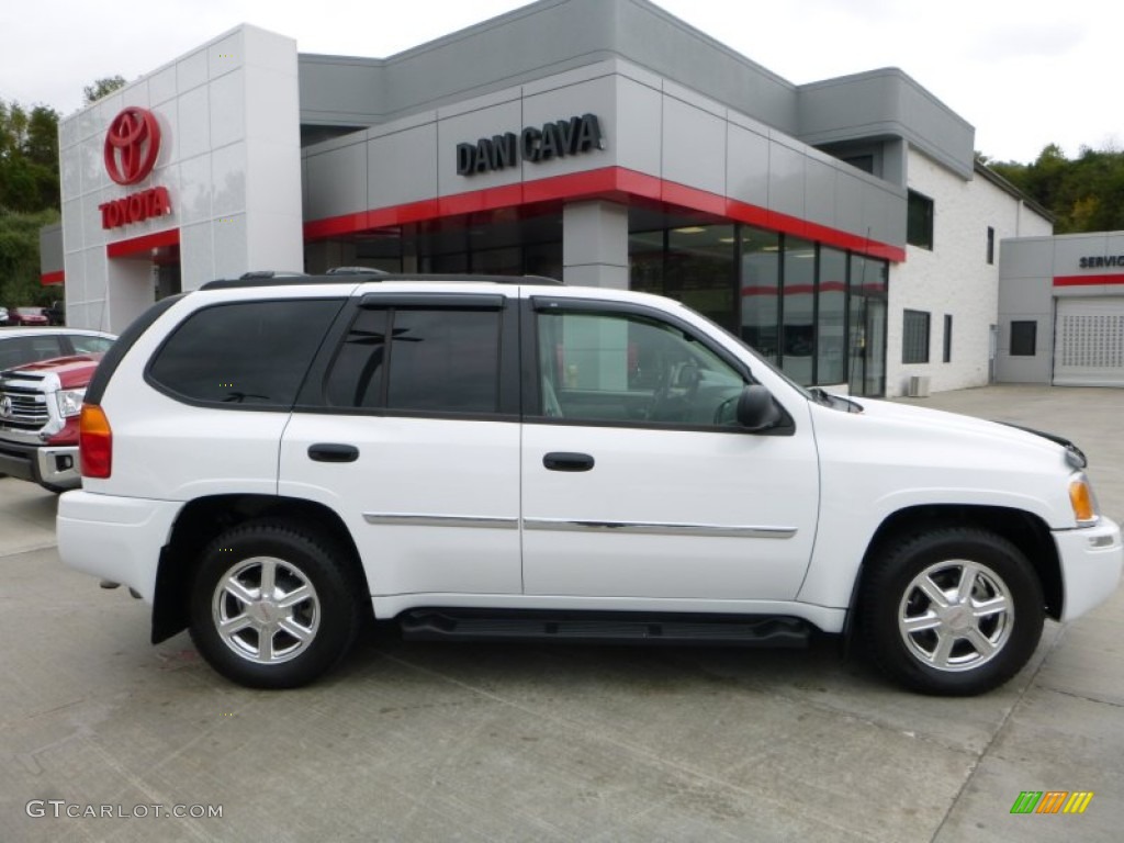 2009 Envoy SLE 4x4 - Summit White / Light Gray photo #7