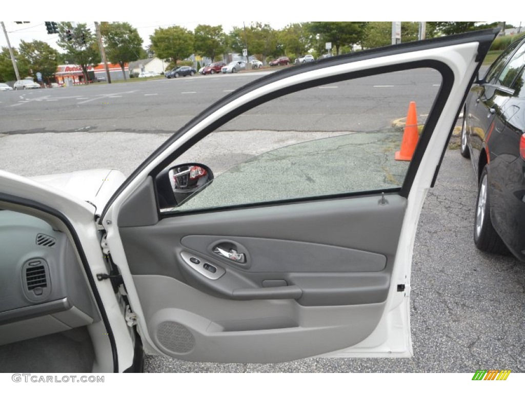 2007 Chevrolet Malibu LS Sedan Titanium Gray Door Panel Photo #107659417