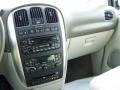 2007 Brilliant Black Crystal Pearl Chrysler Town & Country Touring  photo #16