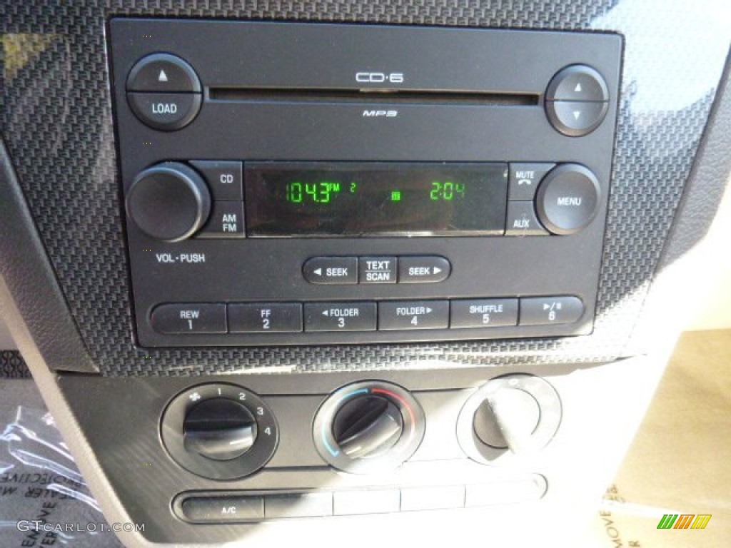 2006 Fusion SE - Dark Blue Pearl Metallic / Camel photo #19