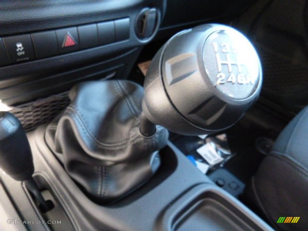 2016 Jeep Wrangler Unlimited Sport 4x4 5 Speed Automatic Transmission Photo #107668393