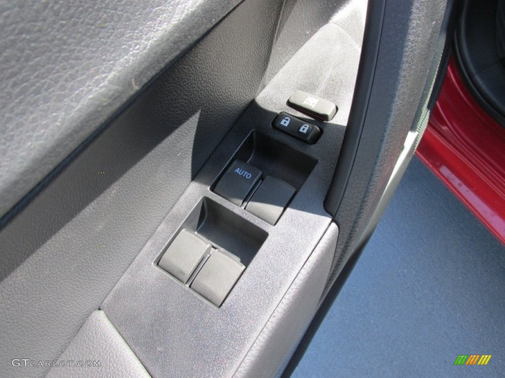 2016 Corolla S Plus - Barcelona Red Metallic / Black photo #20